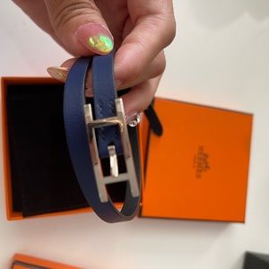 Hermes BEHAPI double Tour Bracelet H leather